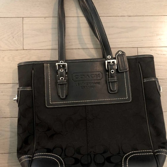 She needs a new home ❤️ - Picture 2 of 2